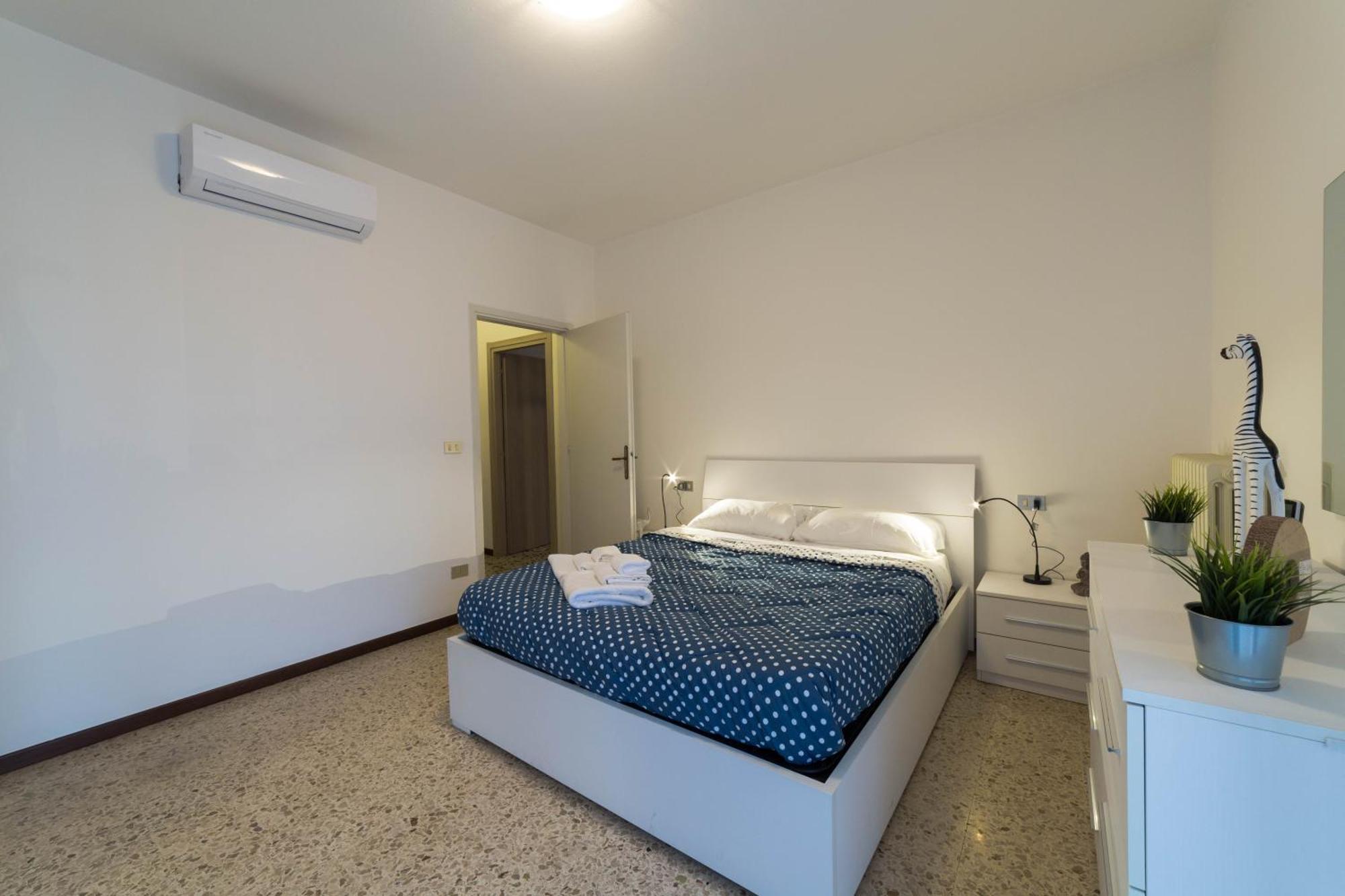 Isa Sirmione Apartments Buitenkant foto