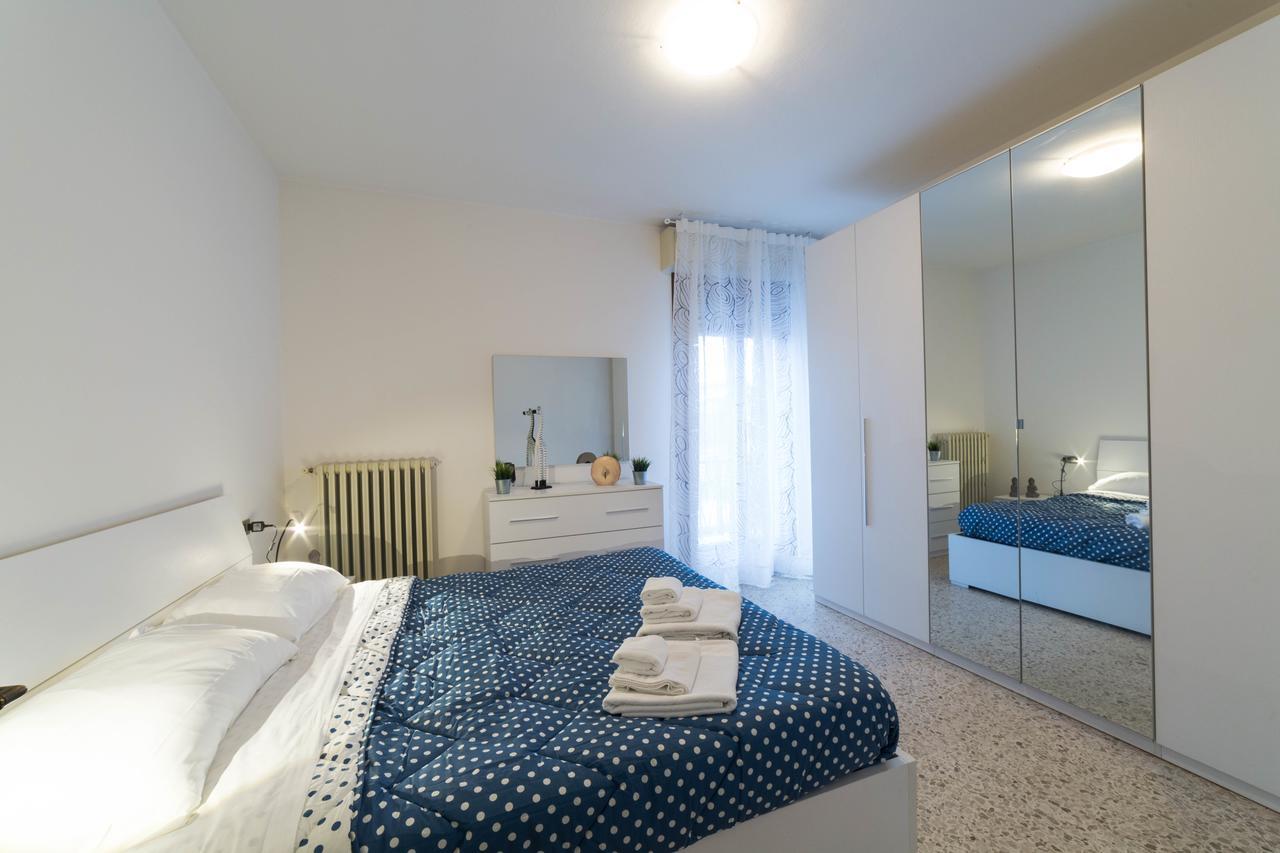 Isa Sirmione Apartments Buitenkant foto