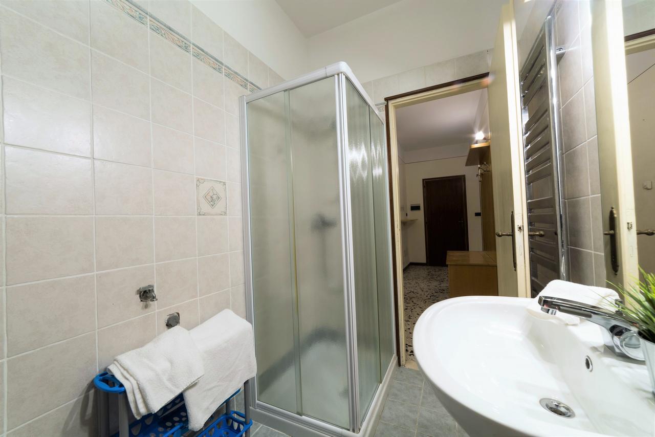Isa Sirmione Apartments Buitenkant foto
