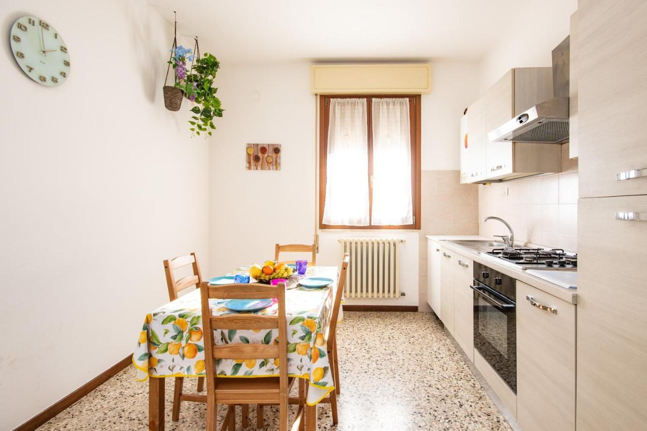 Isa Sirmione Apartments Buitenkant foto